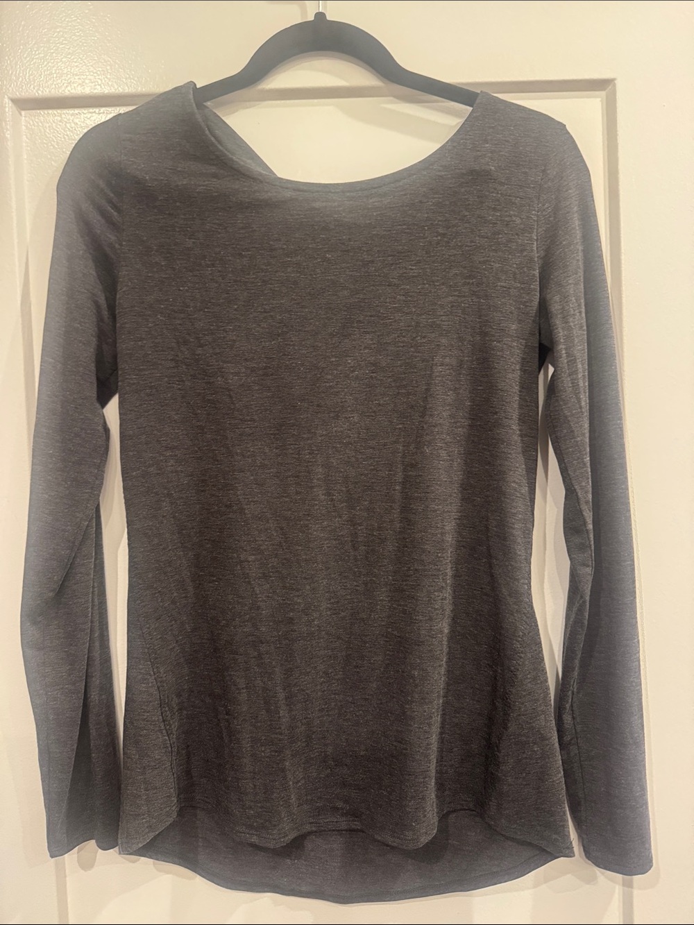 Athleta Women's Long Sleeve grey athletic top